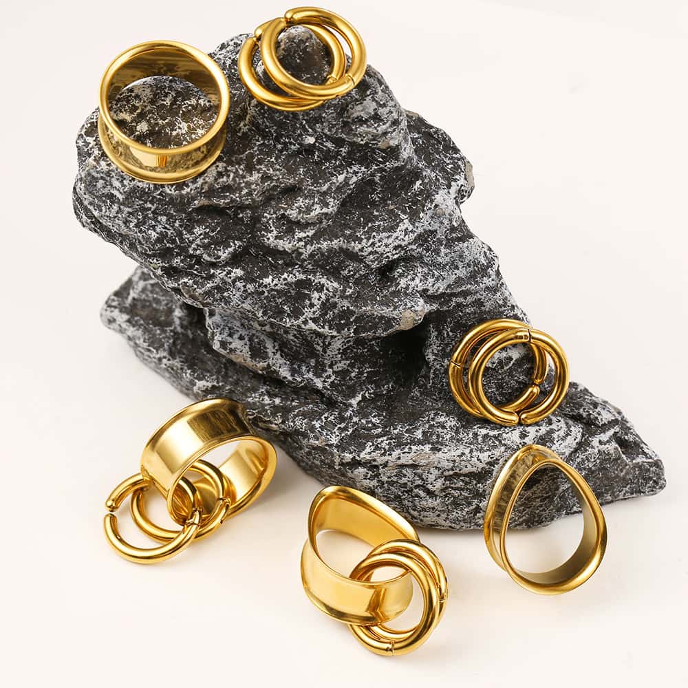 Ear Tunnels with 2 Smooth Loop Rings - Image 5