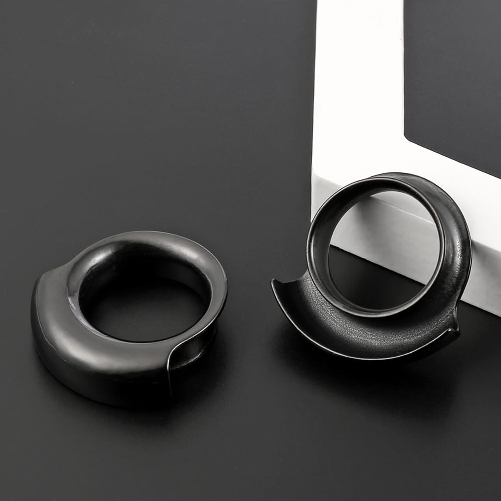 Hypoallergenic Ear Gauge Plugs - Image 5