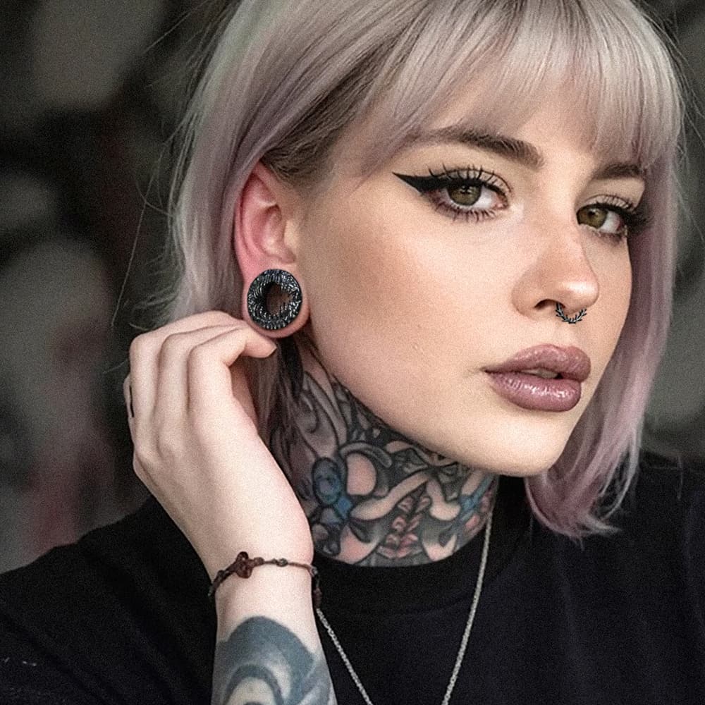 Monster Fangs Ear Tunnels - Image 2