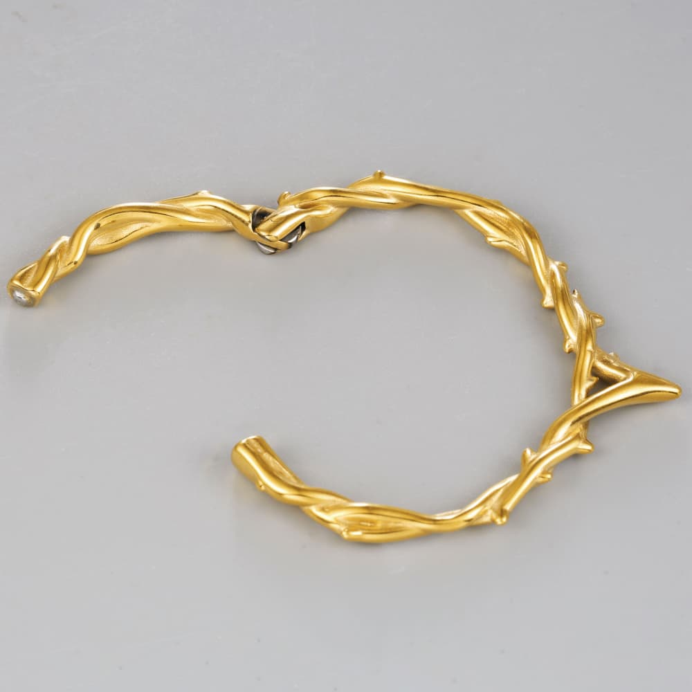 Thorns Chain Hangers - Image 3